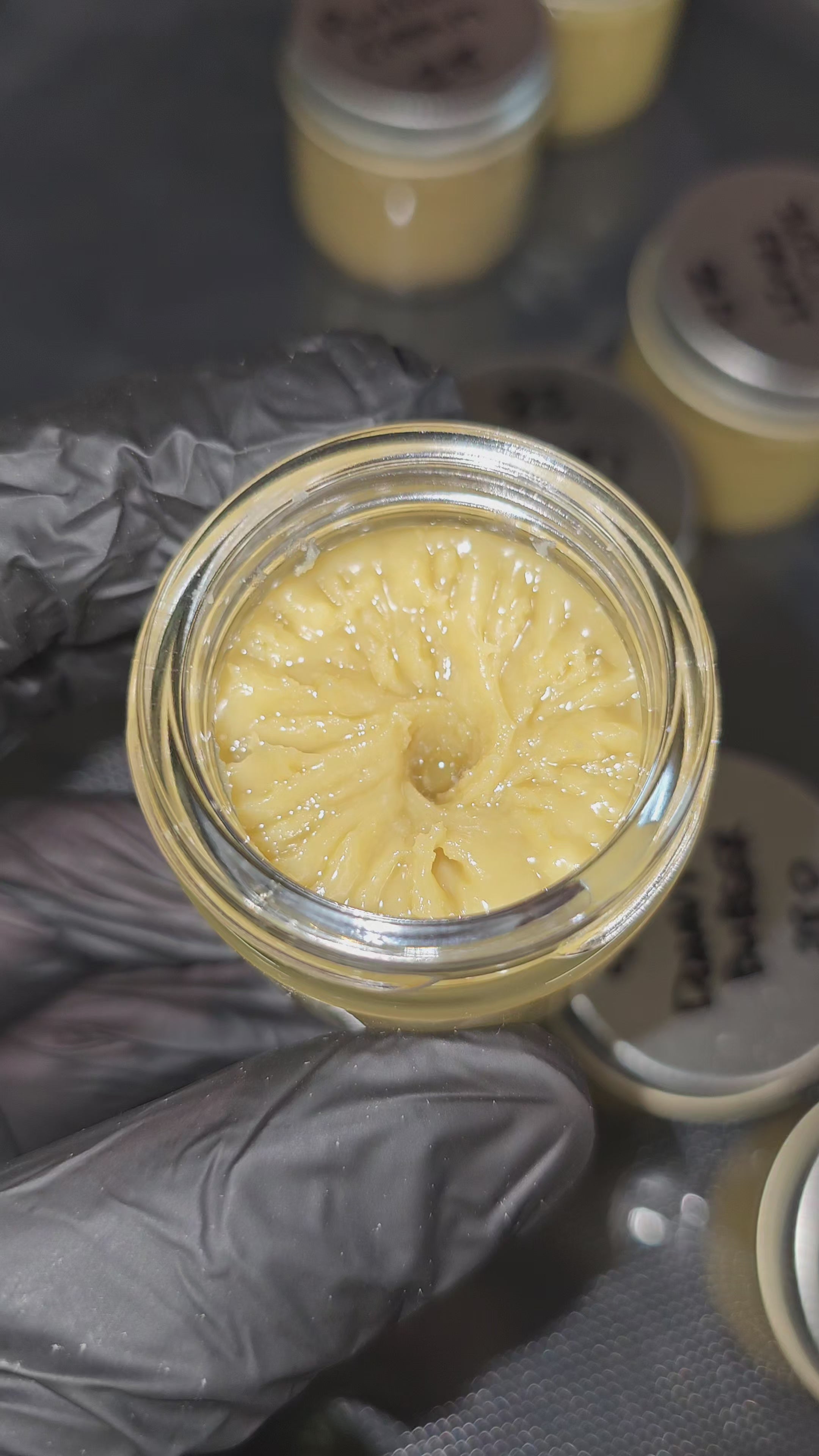 Load video: 73u - 120u | Live Rosin Hash | Cold Cure