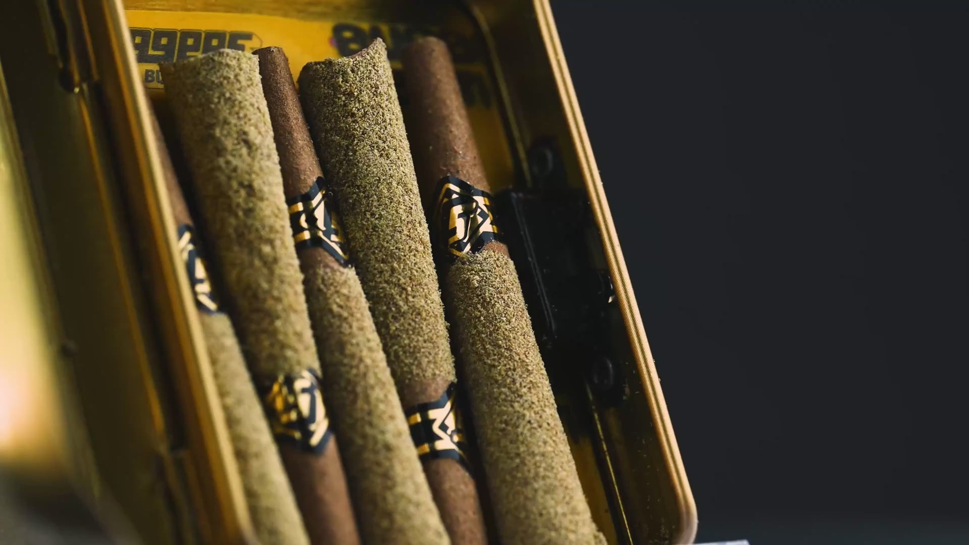 Load video: Runtz | SLUGGERS | MINI BLUNTS | Infused Blunts Pack
