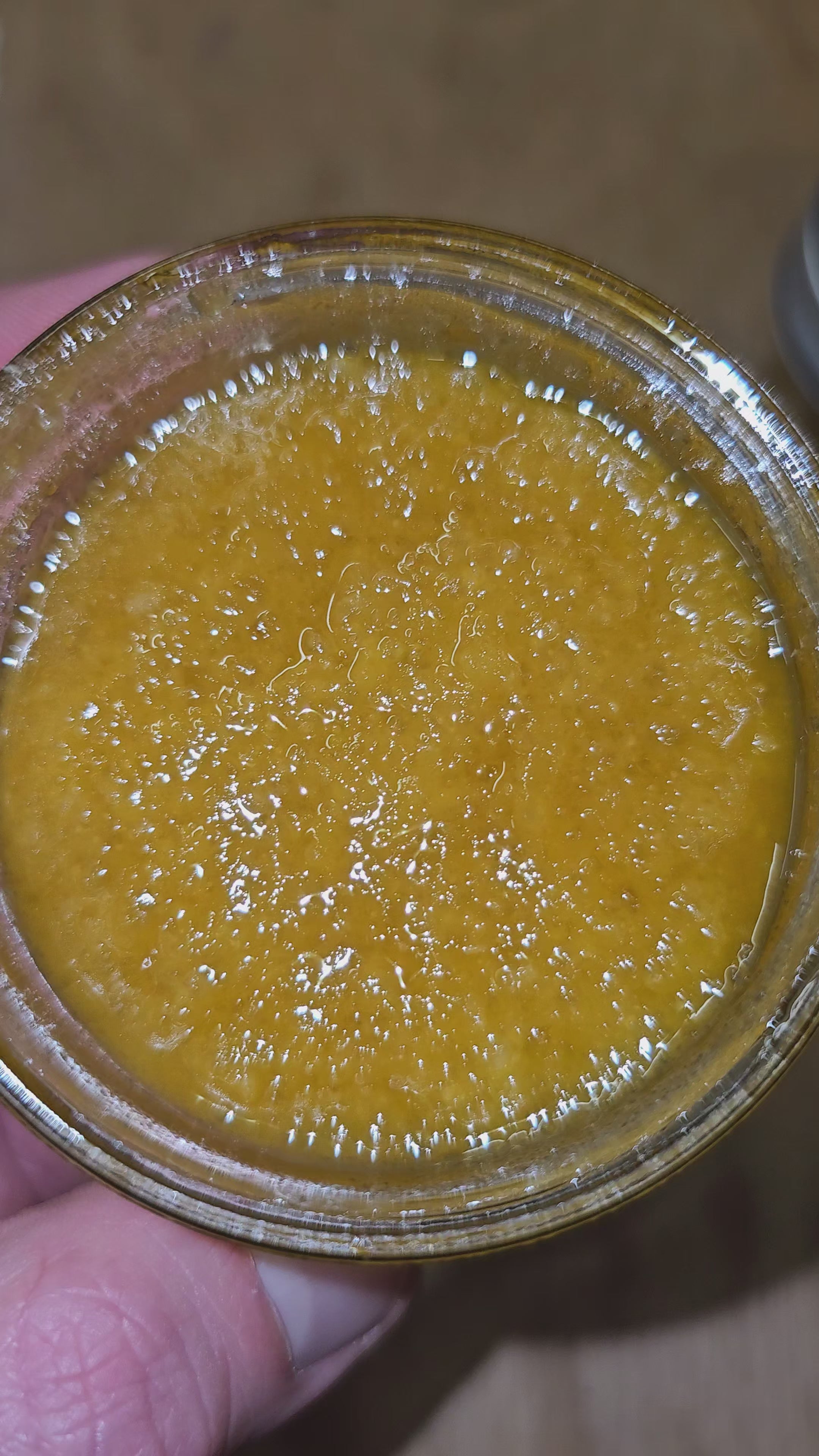 Load video: Live Resin | Badder | 14 Gram Jars